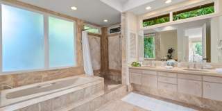 Diamond Head Luxe Five-Bedroom Estate with Private Pool Gallery 34