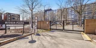 1311 DELAWARE Avenue SW 1311 DELAWARE Avenue SW Gallery 1