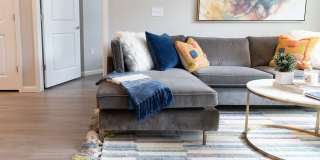 Innsbrook Square Gallery 3