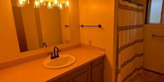 3-Bed 2-bathroom Home Gallery 13