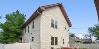 3 Bed House w/ Garage, Laundry, & Fenced Yard! Gallery 26
