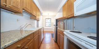 620 Washington Place Gallery 1