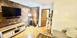 22 Thacher St. Gallery 6