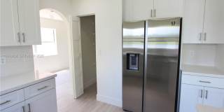 239 NW 107th Avenue, Pembroke Pines, FL 33026 Gallery 3