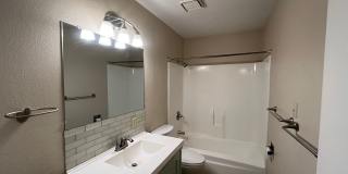 2 Bedroom Nearby ASU!! Gallery 8