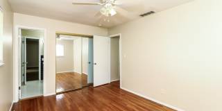 5500 Ehrling Road Gallery 6