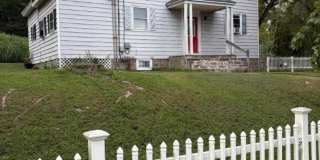12 Loomis Ave Gallery 1