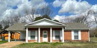 Adorable renovated home in Southaven Gallery 1