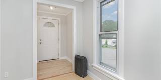 25 Summit Street Gallery 3