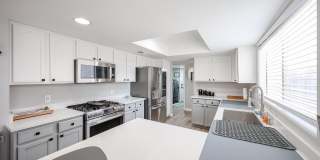 3902 E ROSEMONTE Drive Gallery 14