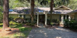 Lovely One-Level Furnished Home with Private Pool in Port Royal! Gallery 3
