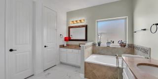 15409 Barrie Dr Gallery 10