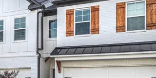 Room in 3 Bedroom Home in Auburn Gallery 1