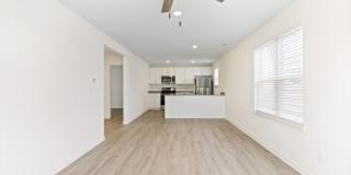 718 Taylor Street Gallery 1
