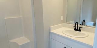 Modern 3-Bedroom Home Backing to Greenbelt in Meridian! Gallery 15