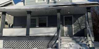 2bd Single Cash Pay/Section 8 Gallery 1