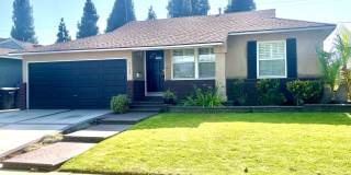 5325 Dunrobin Avenue Gallery 1