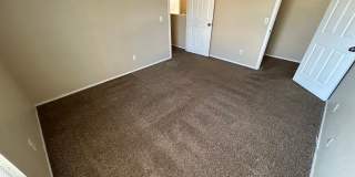 LIMITED TIME ONLY! $500 OFF SECOND MONTHS RENT! Inviting home with open layout in a prime Northwest location Gallery 21
