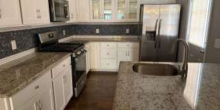 2 bedroom, 1.5 bath home in Wilmington Gallery 1