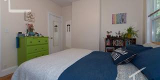 Charming 1 Bedroom-No Broker Fee Gallery 3