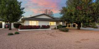 8228 E Oak Street Gallery 1