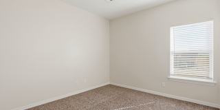 904 Keenland Ave Gallery 28