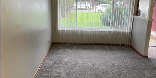 1897 32nd Pl NE Gallery 5