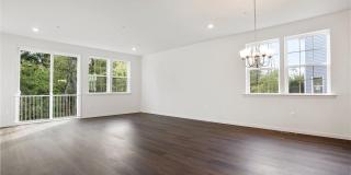 12229 FALLEN TIMBERS CIR Gallery 23