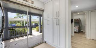 1637 NE Nautical Place Gallery 16