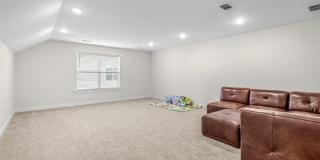 609 YVONNE BEND Dr Gallery 5
