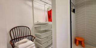 Gorgeous Fully Furnished Ocean Beach Retreat + FLEXIBLE STAY Gallery 20