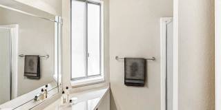 James Pointe Apartments Gallery 145
