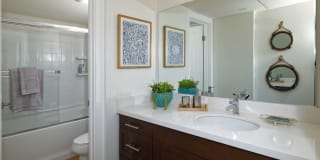 WAYFARER APARTMENTS + MARINA Gallery 10