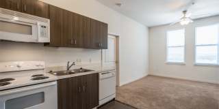 715 Woodland Apartments - Affordable Housing Gallery 4