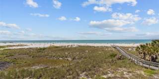 200 120TH AVENUE W Gallery 37