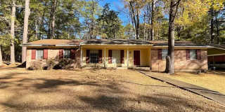 3 bedroom 2 bath home available for rent Gallery 1