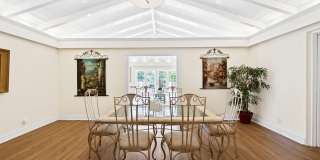 2400 Delmar Place Gallery 4