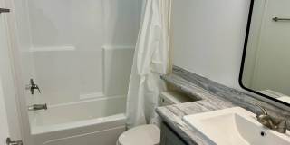 1270 Plymouth Place Gallery 17