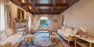 Gorgeous 5 Bedroom Home with sweeping views and pool Gallery 29