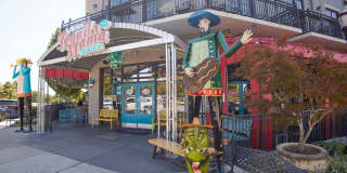 Richmond Row Gallery 52