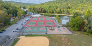 124 Saunders Drive Gallery 36