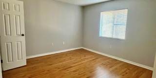 2701 HIDDEN LAKE DRIVE N Gallery 5