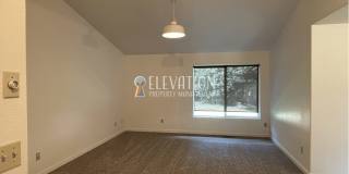 3BR single-level rancher in SE Bend with large fully-fenced backyard Gallery 5