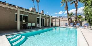 Spectacular Mountain View Pool Home in Desirable Palm Springs Gallery 1