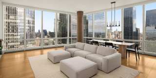 15 Hudson Yards Gallery 1