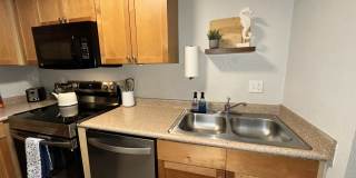 239 Seahorse Dr SE - BUnit B Gallery 15
