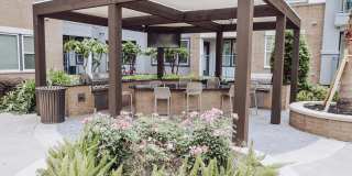 Flats on Tanglewilde Gallery 4