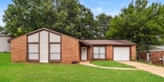 232 Pinewood Drive Gallery 1