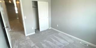 Saratoga Springs 4 Bedroom Townhome Gallery 11