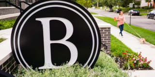 The Broadview Gallery 7